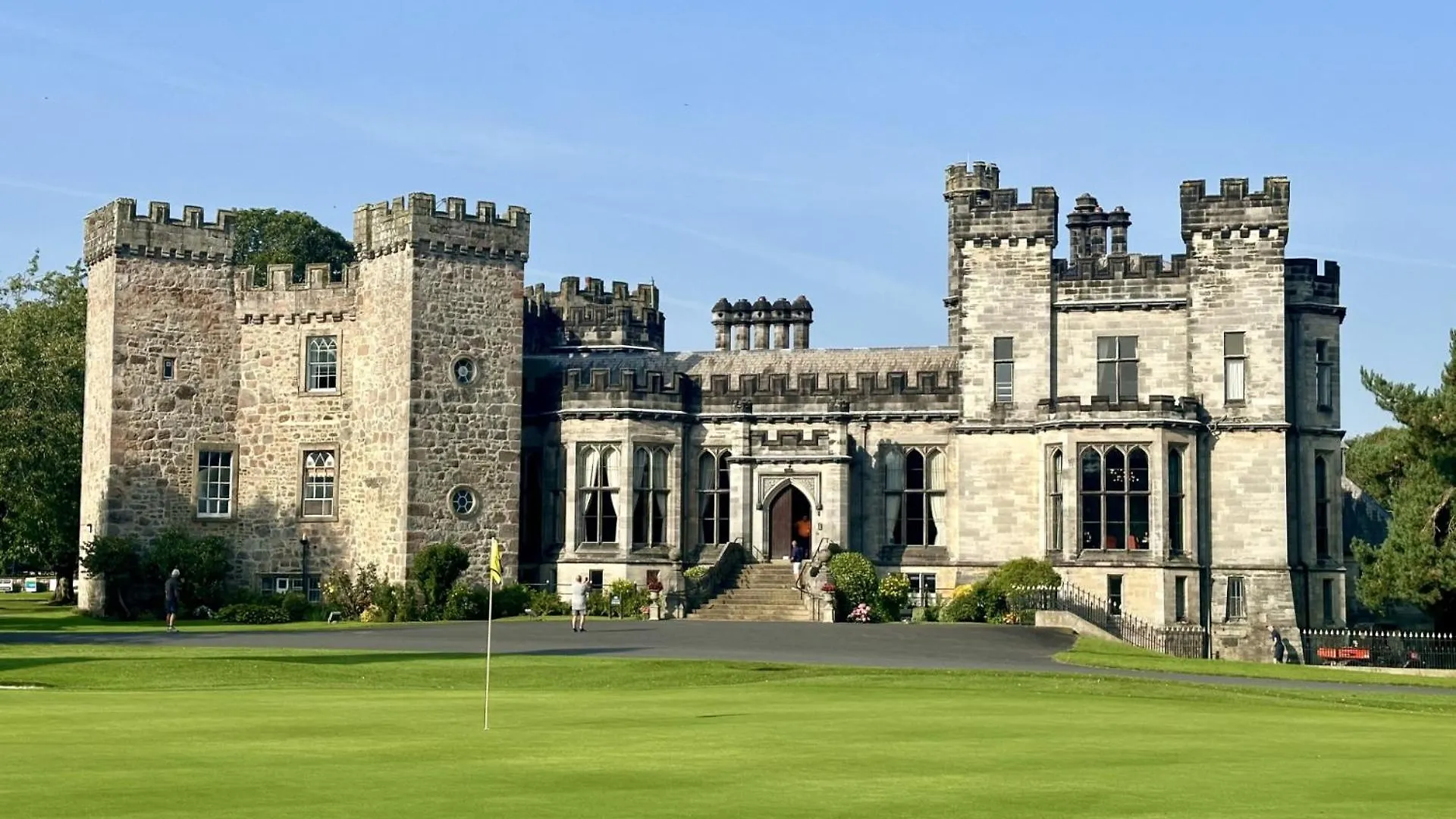 Ashton Hall